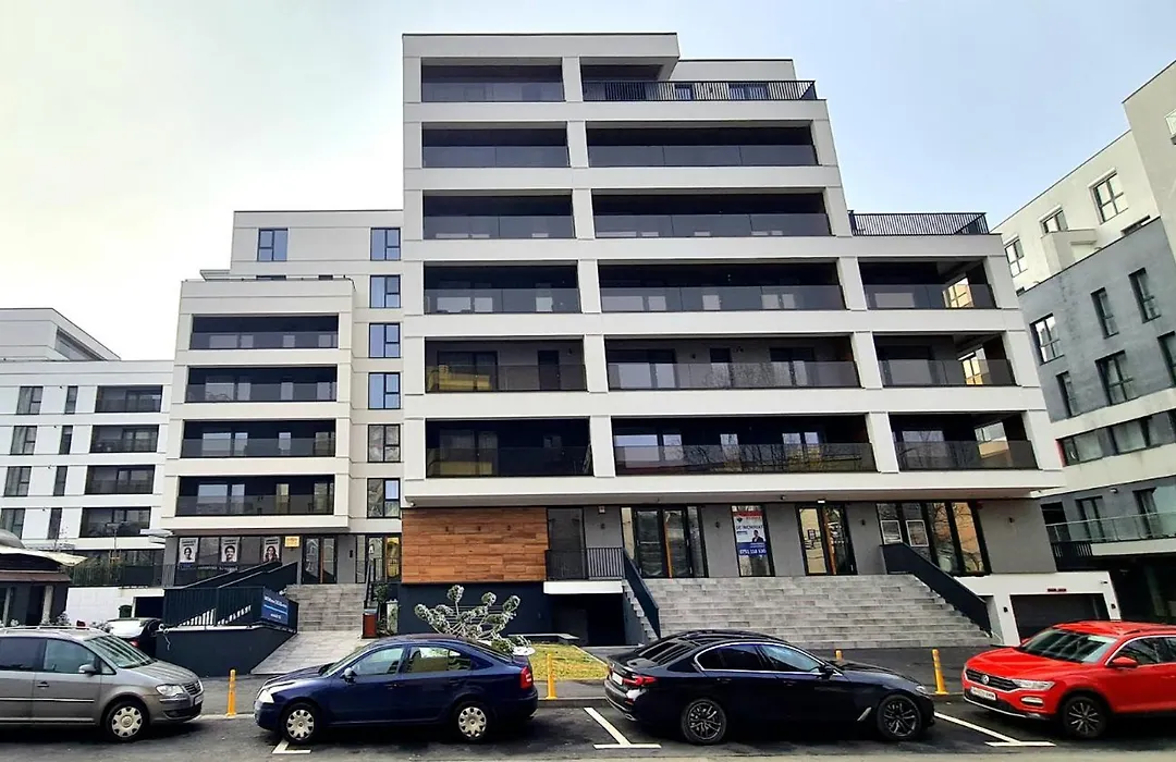 Golden Luxury Apartment-1